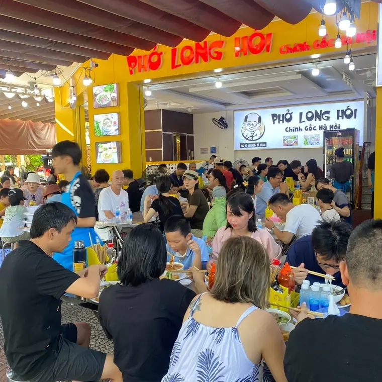 Phở Long Hội — Дананг, Phở bò · ранний завтрак