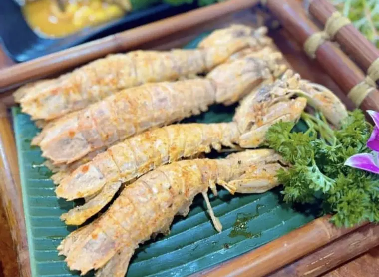 Hải Sản Thời Cổ — Дананг, Морепродукты · аквариумы
