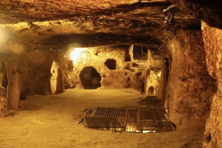 Cu Chi Tunnels — Хошимин, Туннели Вьетконга · 50 км