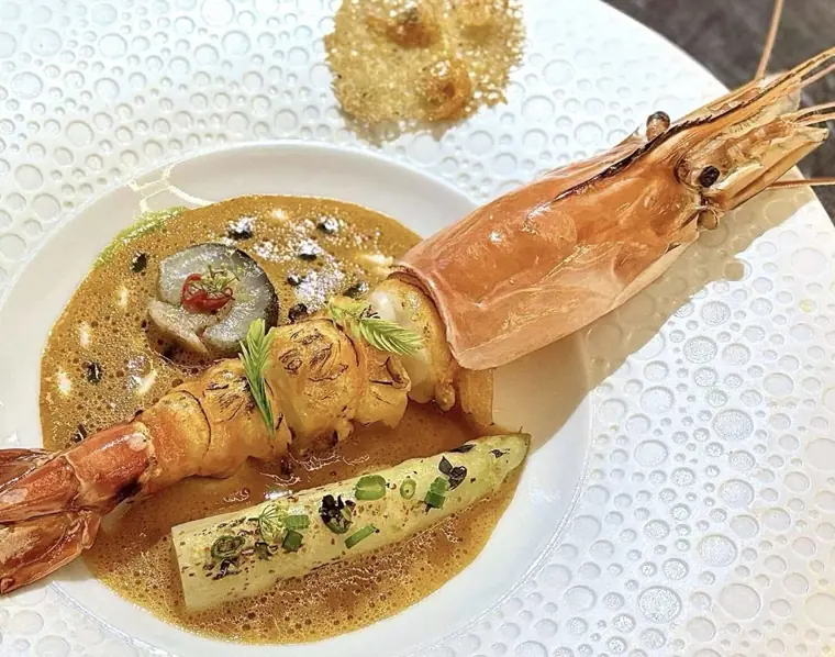 Ăn Ăn Saigon — Хошимин, Michelin · Asia's 50 Best #40
