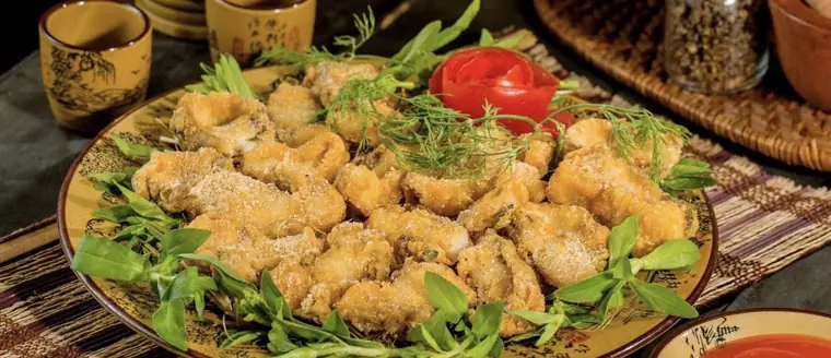 A Phu Restaurant — Сапа, Лососёвый хот-пот · комфортный